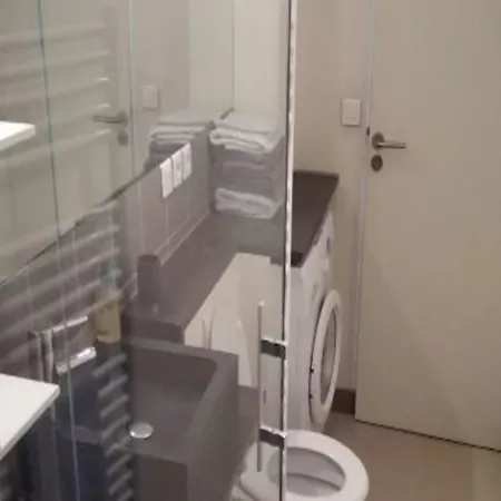 Spacious Bright Apartment